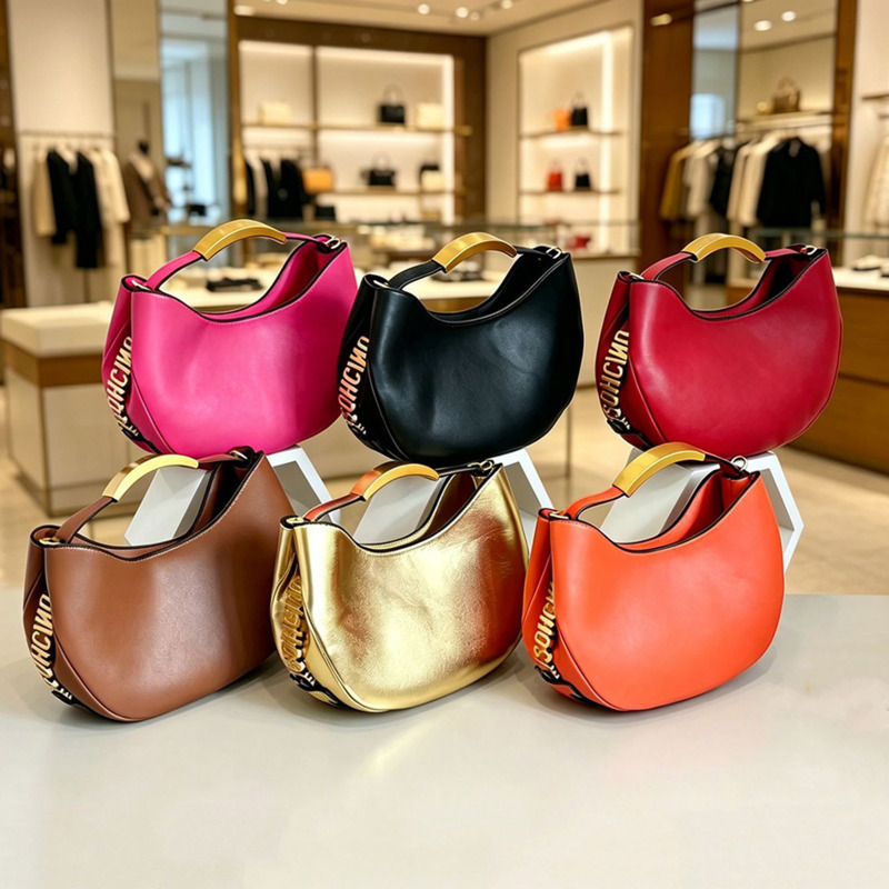 Demi-cercle Women Golden Lette - огляд і ціна Luxury Bags Expensive