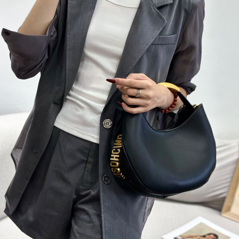 Demi-cercle Women Golden Lette - огляд і ціна Luxury Bags Expensive