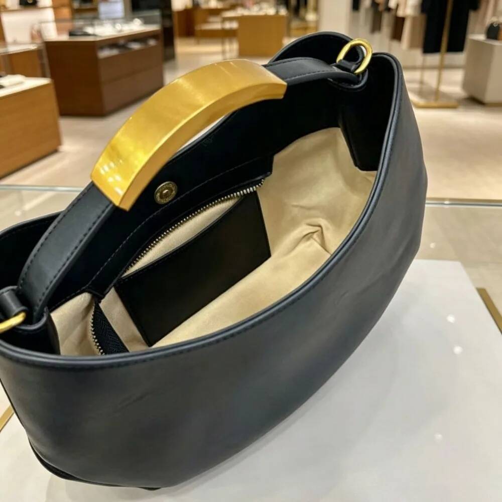 Demi-cercle Women Golden Lette - огляд і ціна Luxury Bags Expensive