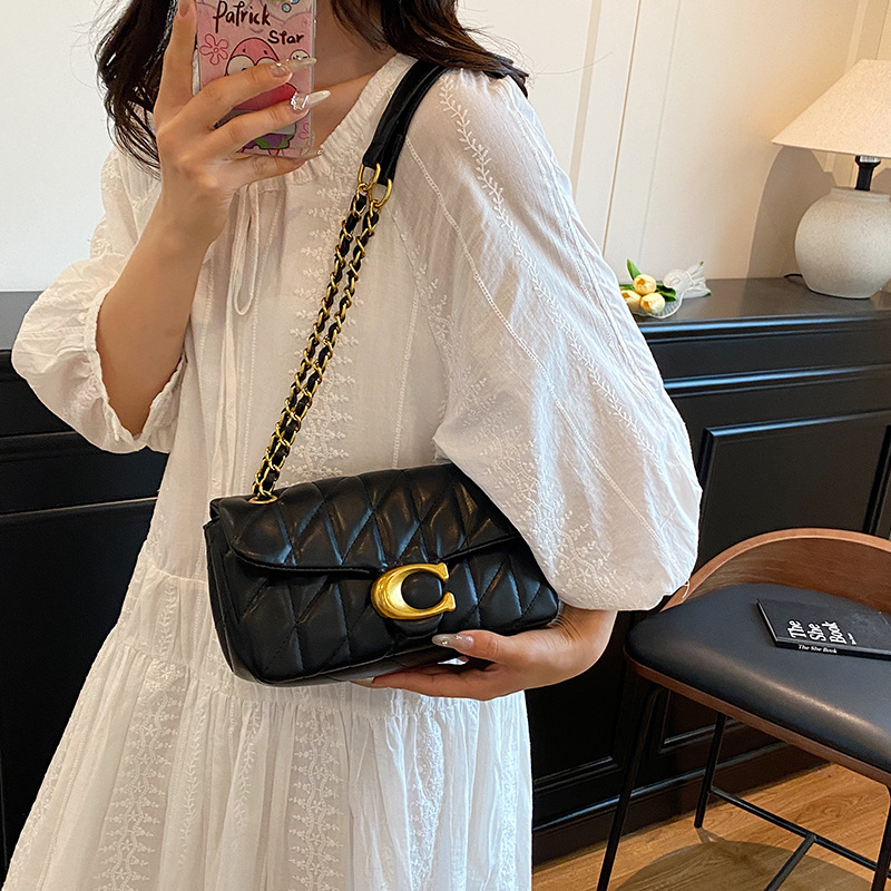 Women Quilted Leather Shoulder - огляд і ціна Luxury Bags Logo