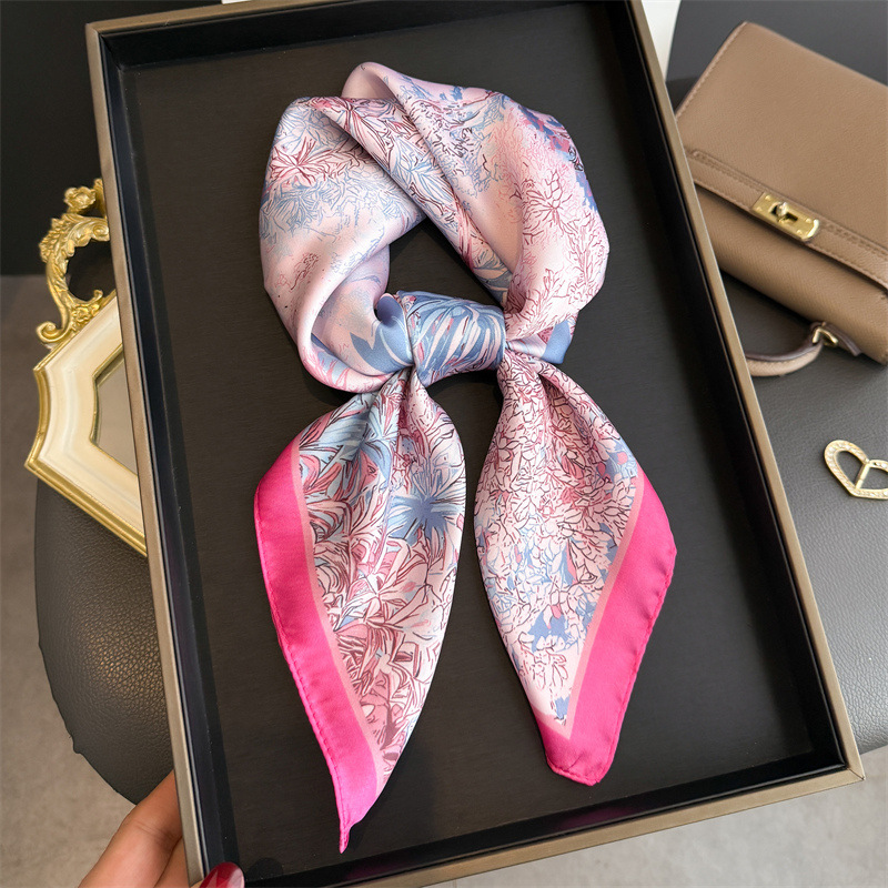 Luxury Design Print Scarf For  - огляд і ціна Luxury Bags Online