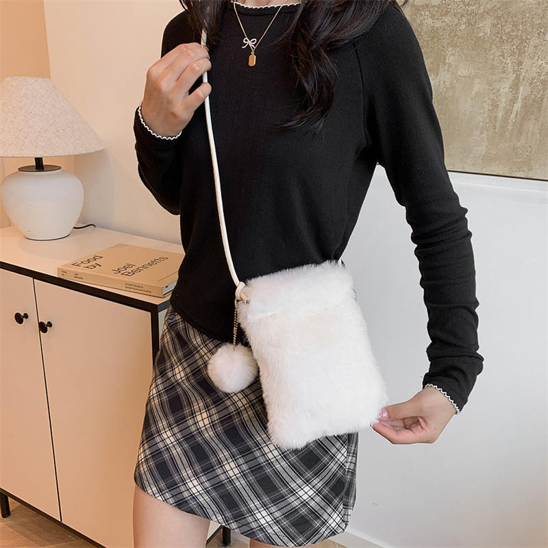 Plush Phone Bag Autumn and Win - огляд і ціна Accordion Wallet Zip