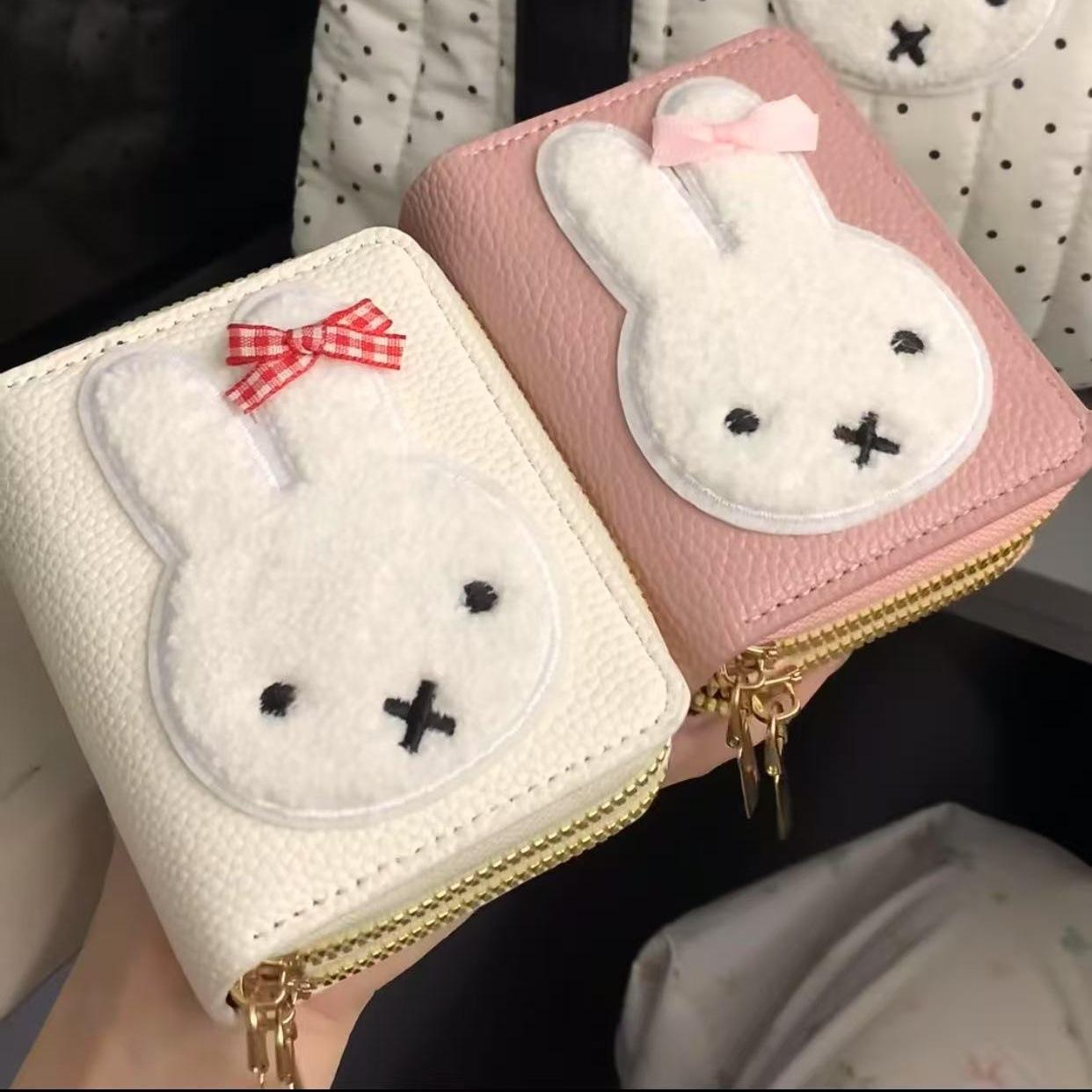 Miffy Cartoon Pattern Simple F - огляд і ціна Accordion Wallet Zip