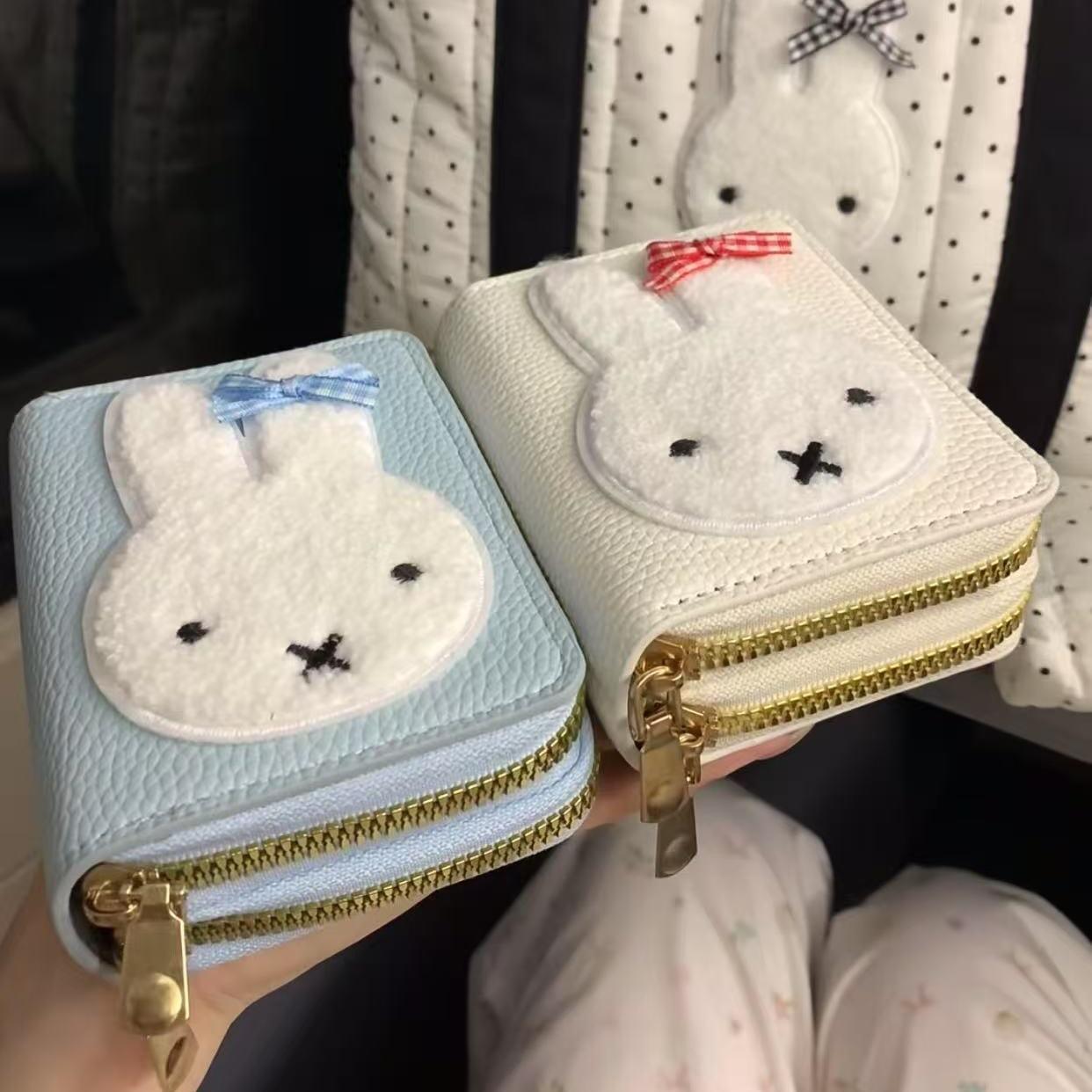 Miffy Cartoon Pattern Simple F - огляд і ціна Accordion Wallet Zip