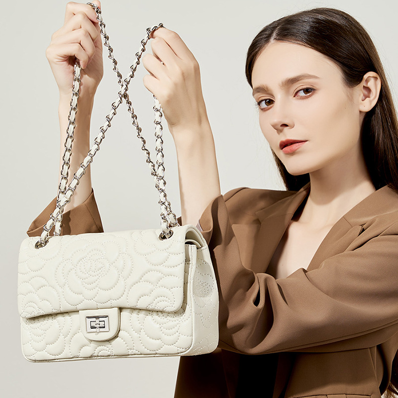 Top Grain Highland Lambskin Sh - огляд і ціна Luxury Bags For School